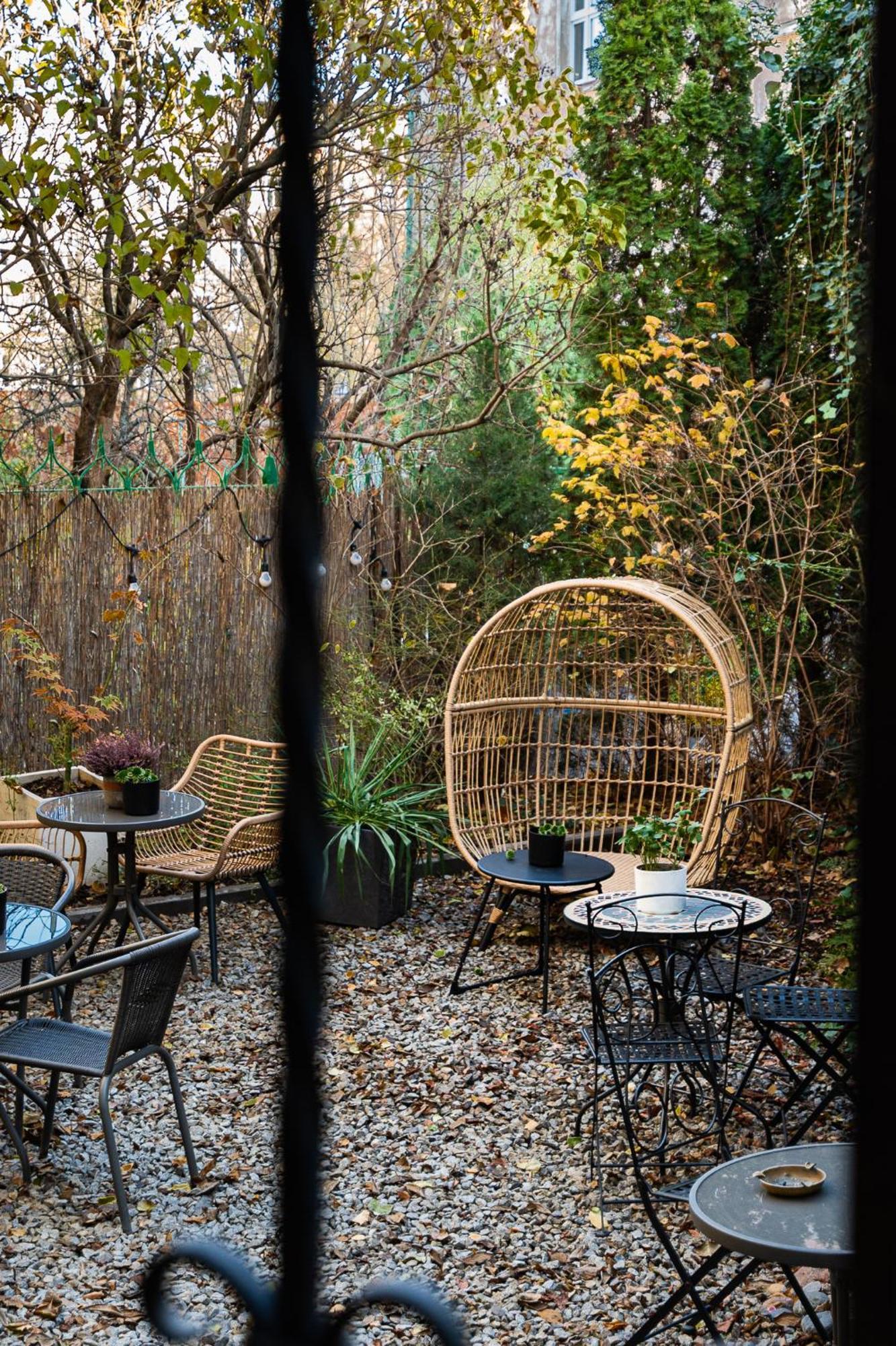 Akira Bed&Breakfast Wrocław Eksteriør billede