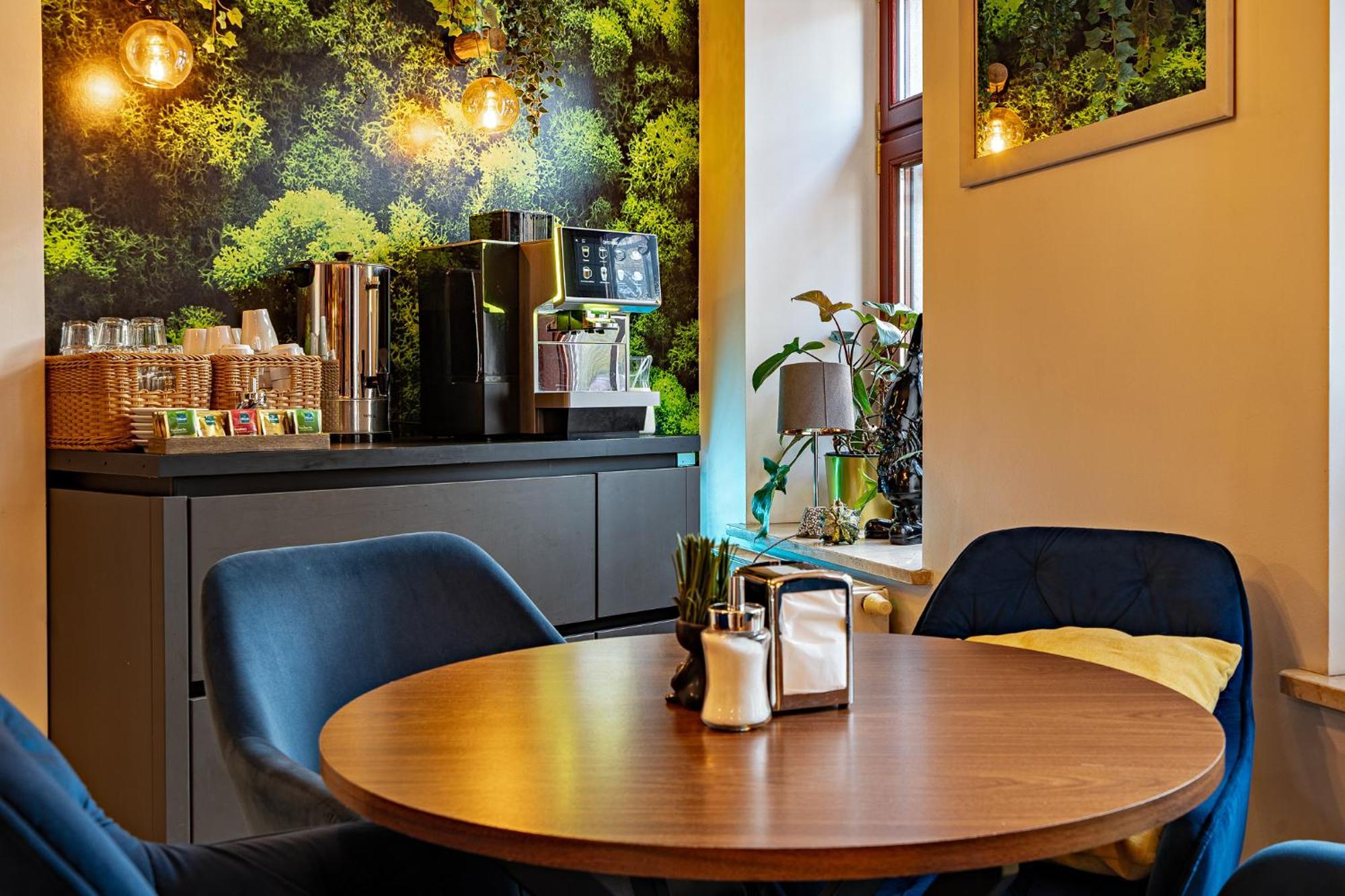 Akira Bed&Breakfast Wrocław Eksteriør billede